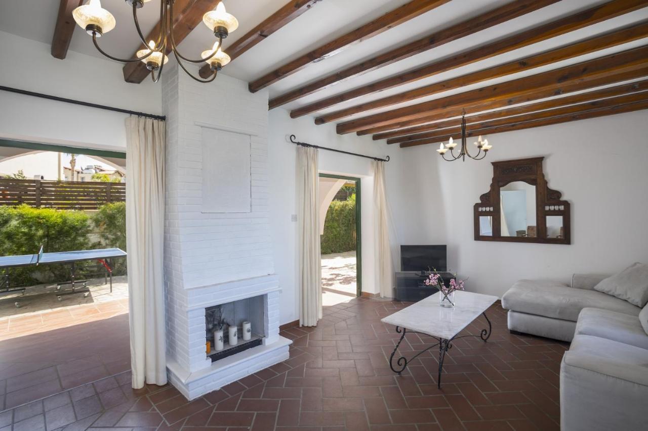 פרוטאראס The Apple Tree Villa מראה חיצוני תמונה