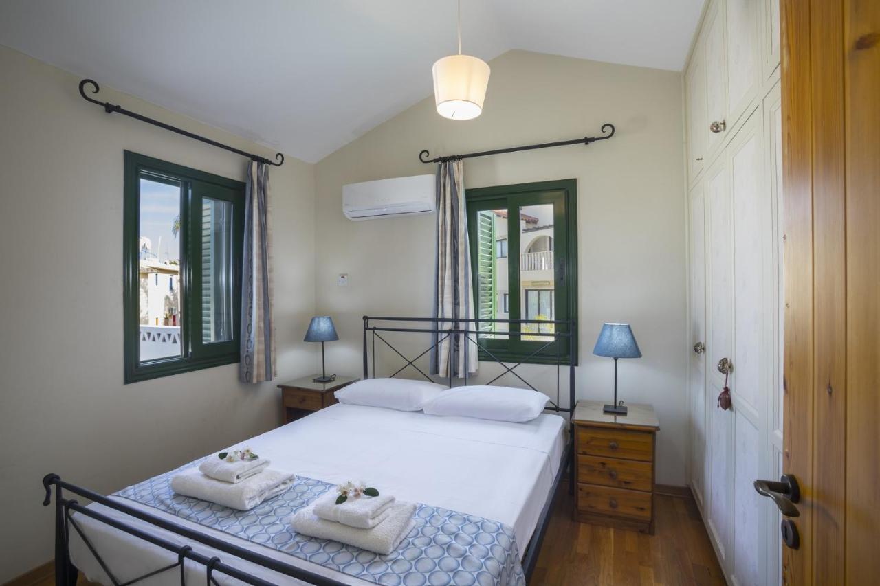 פרוטאראס The Apple Tree Villa מראה חיצוני תמונה