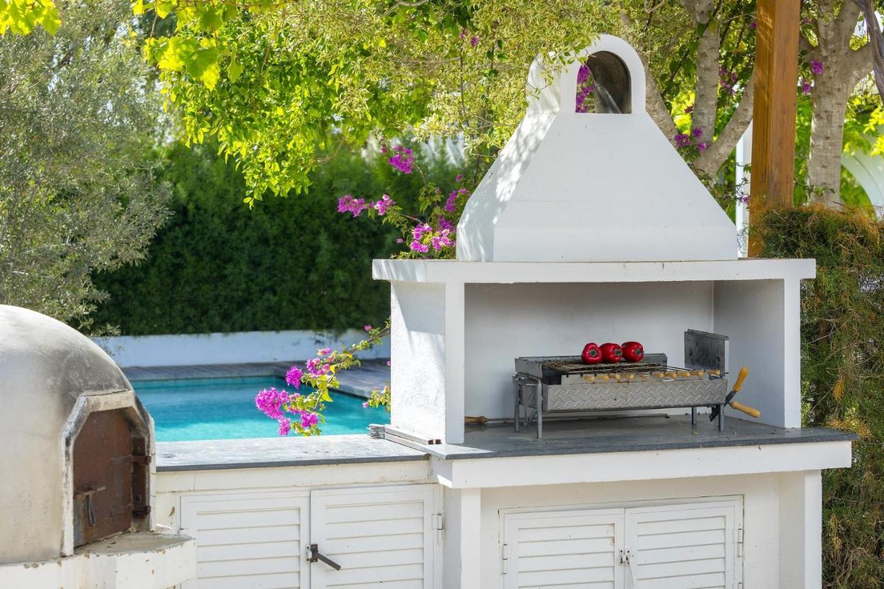 פרוטאראס The Apple Tree Villa מראה חיצוני תמונה