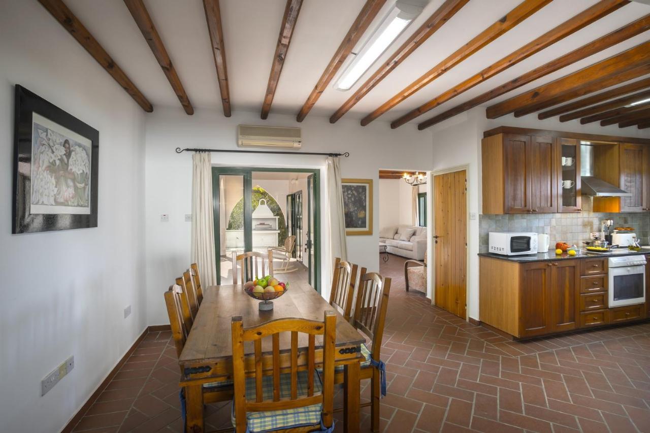פרוטאראס The Apple Tree Villa מראה חיצוני תמונה